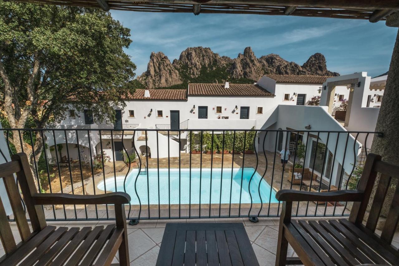 La Suera San Pantaleo Hotell Eksteriør bilde