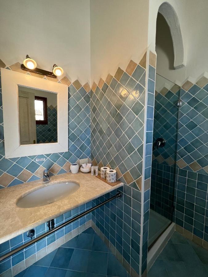 La Suera San Pantaleo Hotell Eksteriør bilde