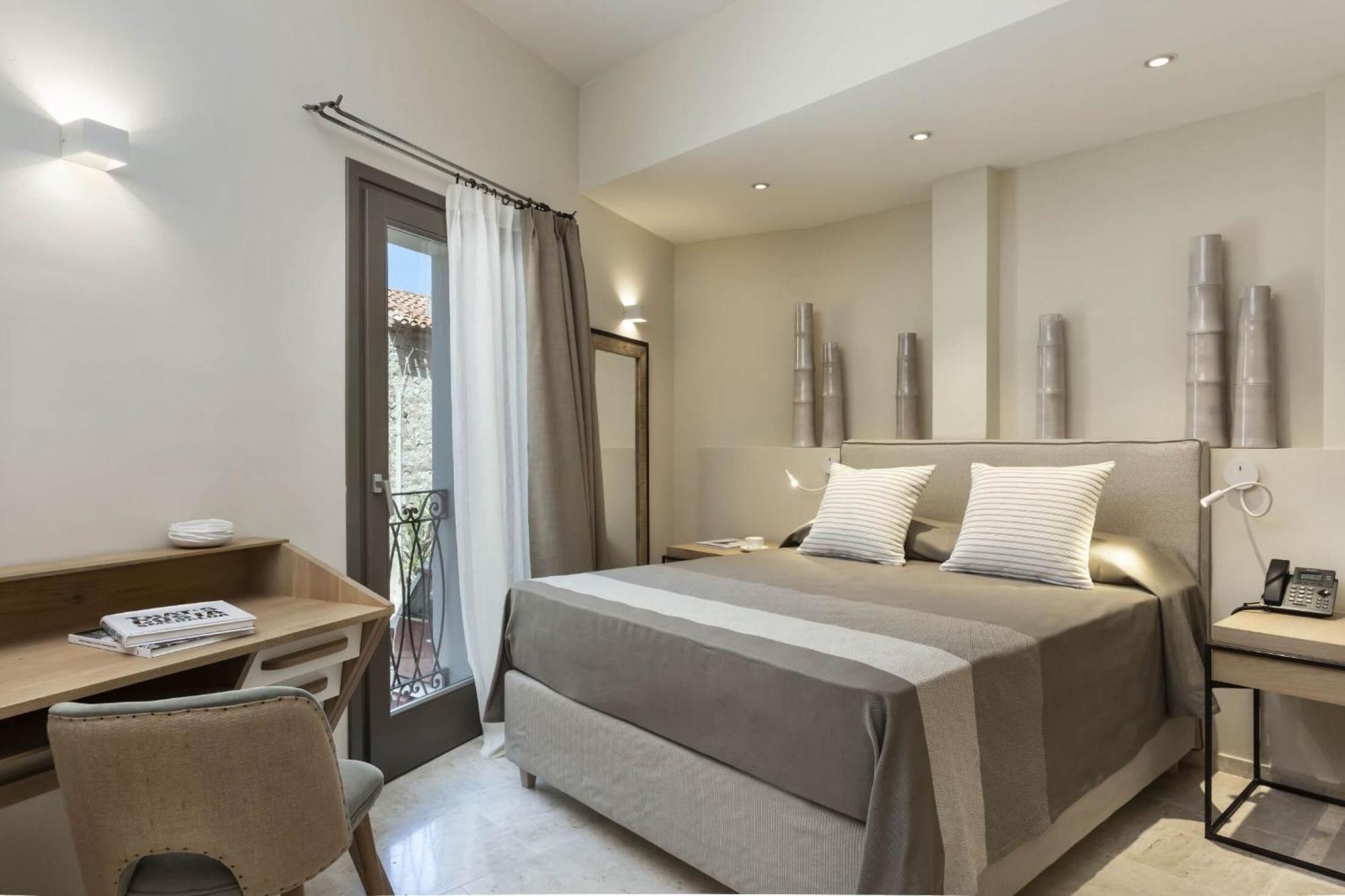 La Suera San Pantaleo Hotell Eksteriør bilde
